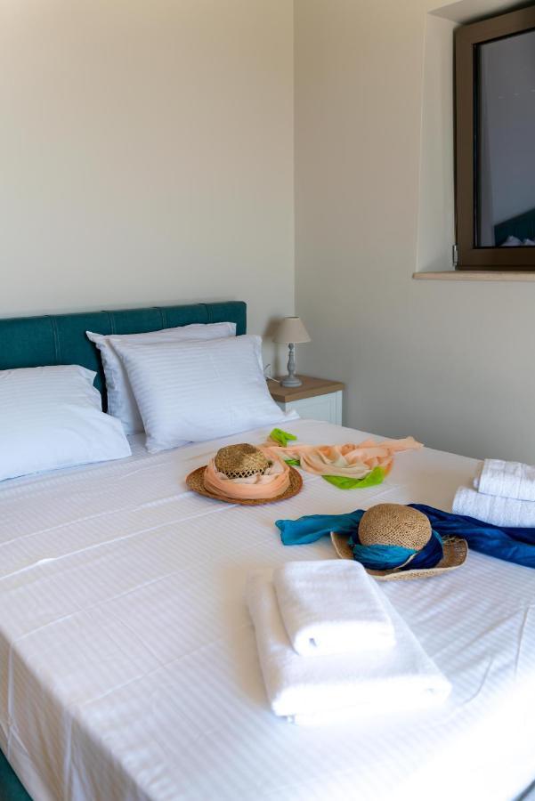 Kika Residences Agios Nikolaos  Ngoại thất bức ảnh